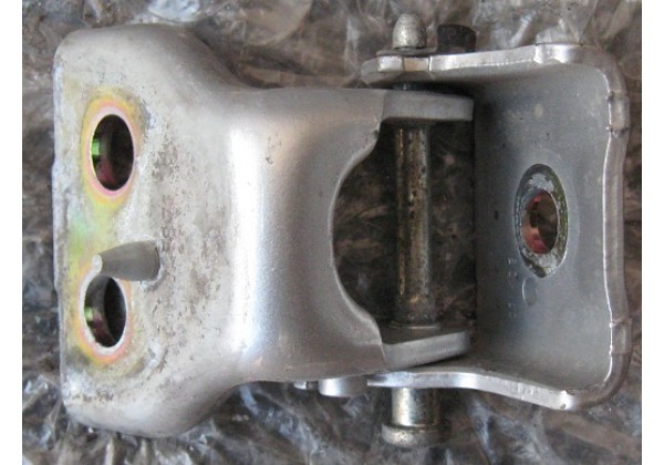 петля дверки,верхня,ліва передня Peugeot 407,1.6hdi